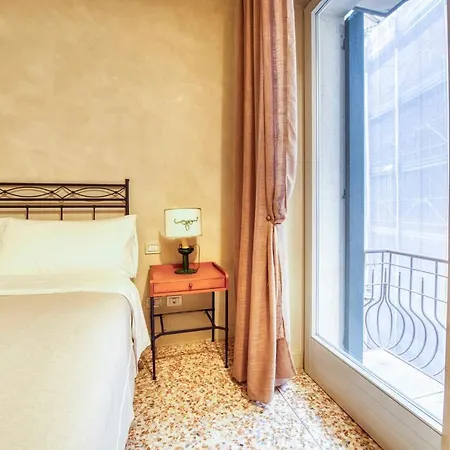 Apartmentsarena - Mercatorum - Piazza Erbe *